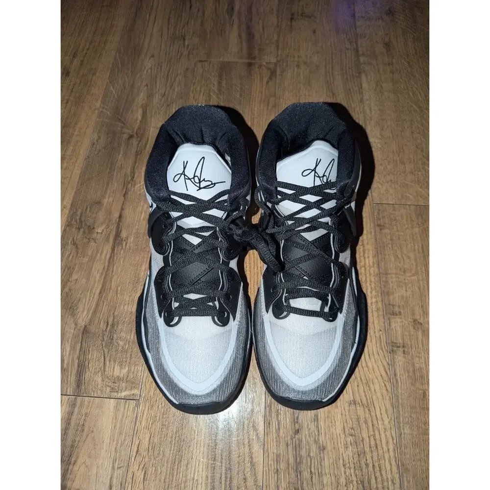 Nike Kyrie Infinity Team‎ Basketball Black White Panda Mens Size 10 DO9616-100
